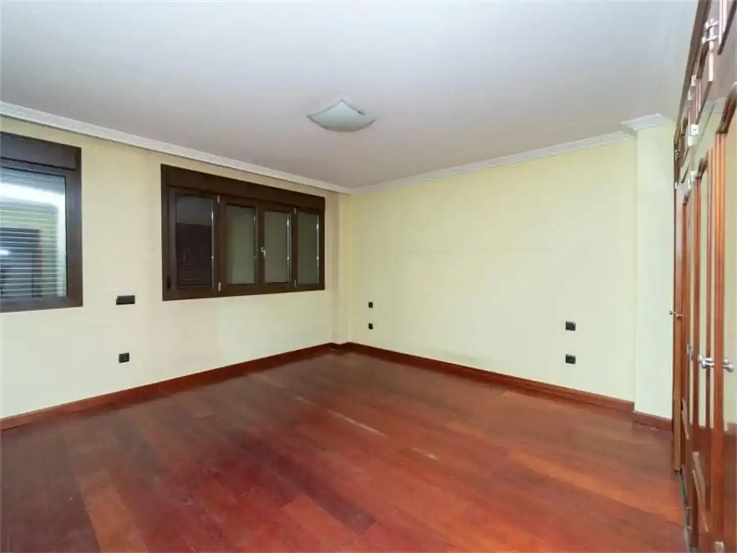 Casa o chalet en venta en  Madrid Capital con Aire acondicionado, Piscina y Balcón