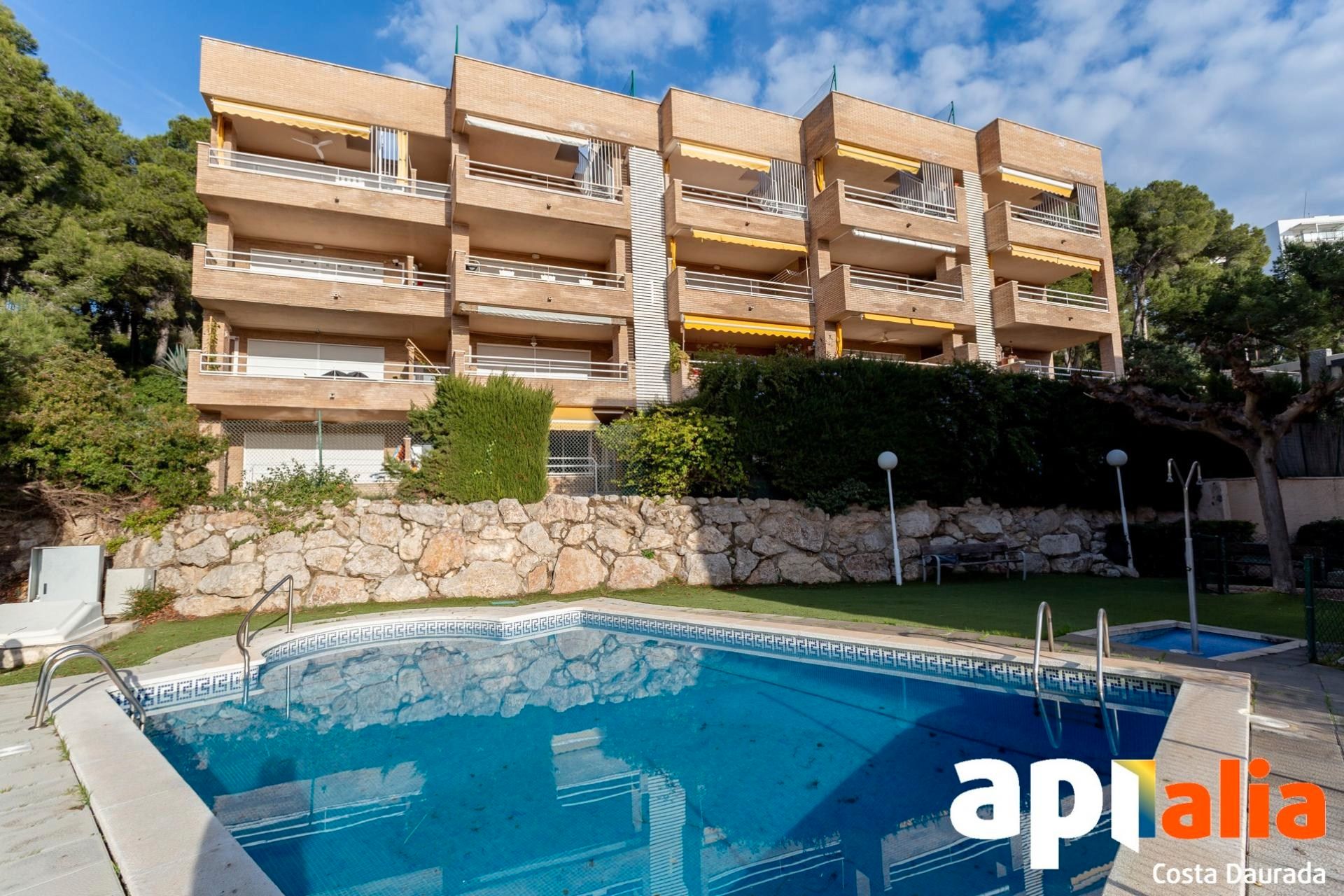 Garden of Planta baja for sale in Salou  with Air Conditioner, Terrace and Furnished
