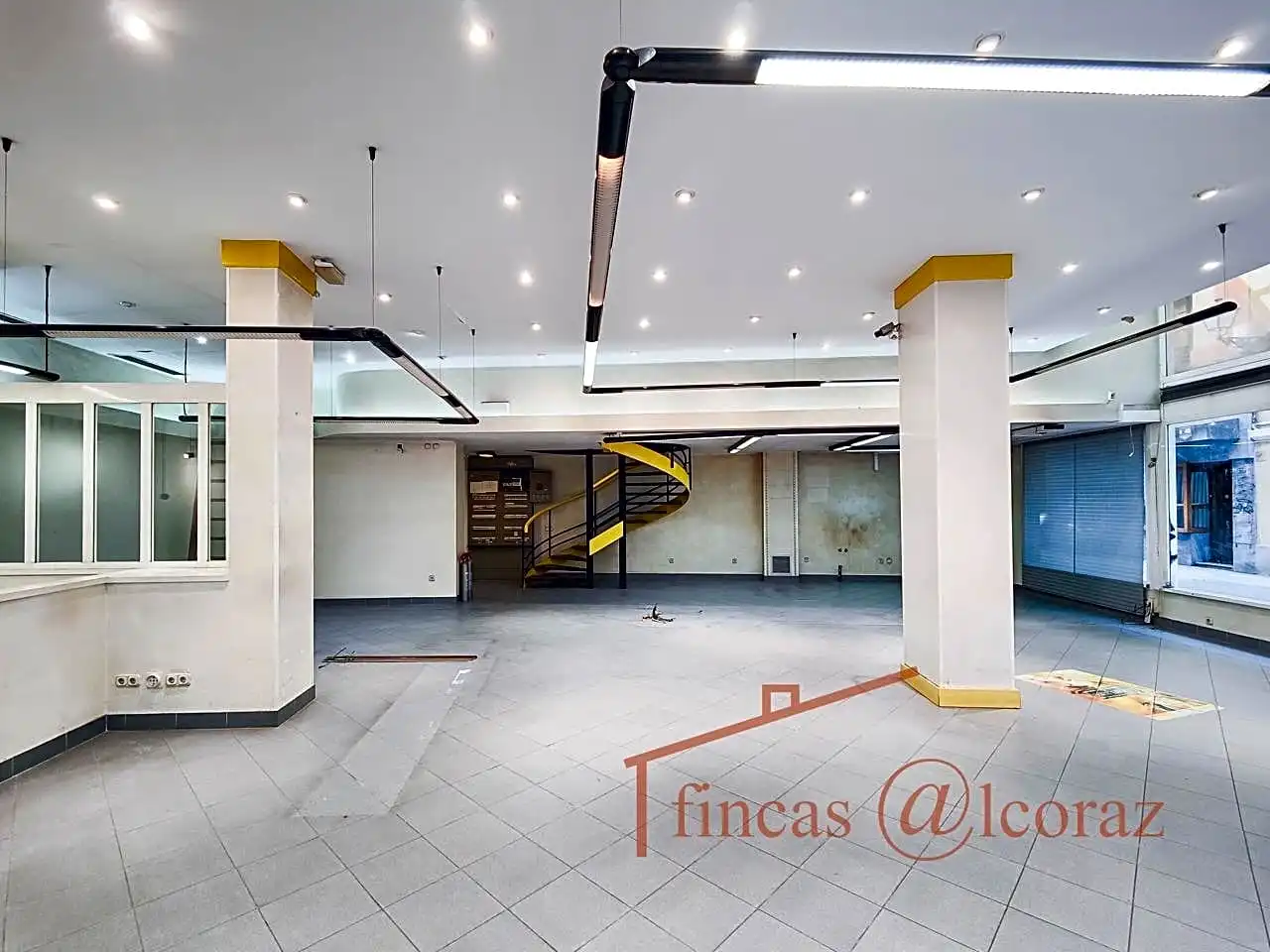 Local comercial de lloguer a San Orencio, imagen 3