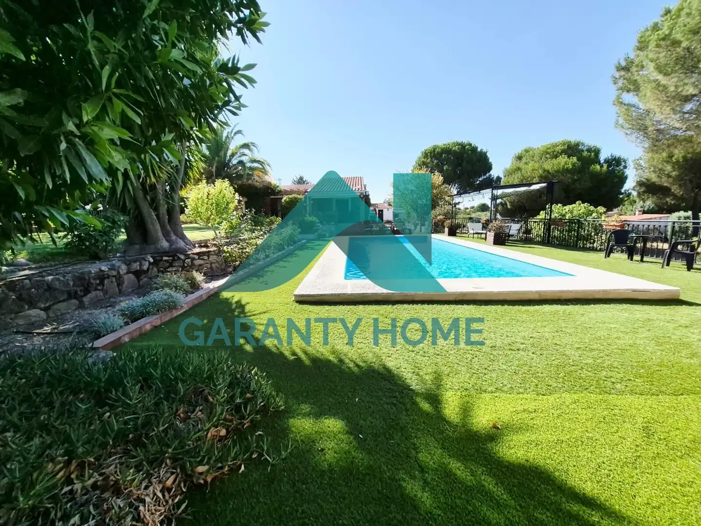 Garden of Houses for sale in Casar de Cáceres  with Air Conditioner, Private garden and Terrace