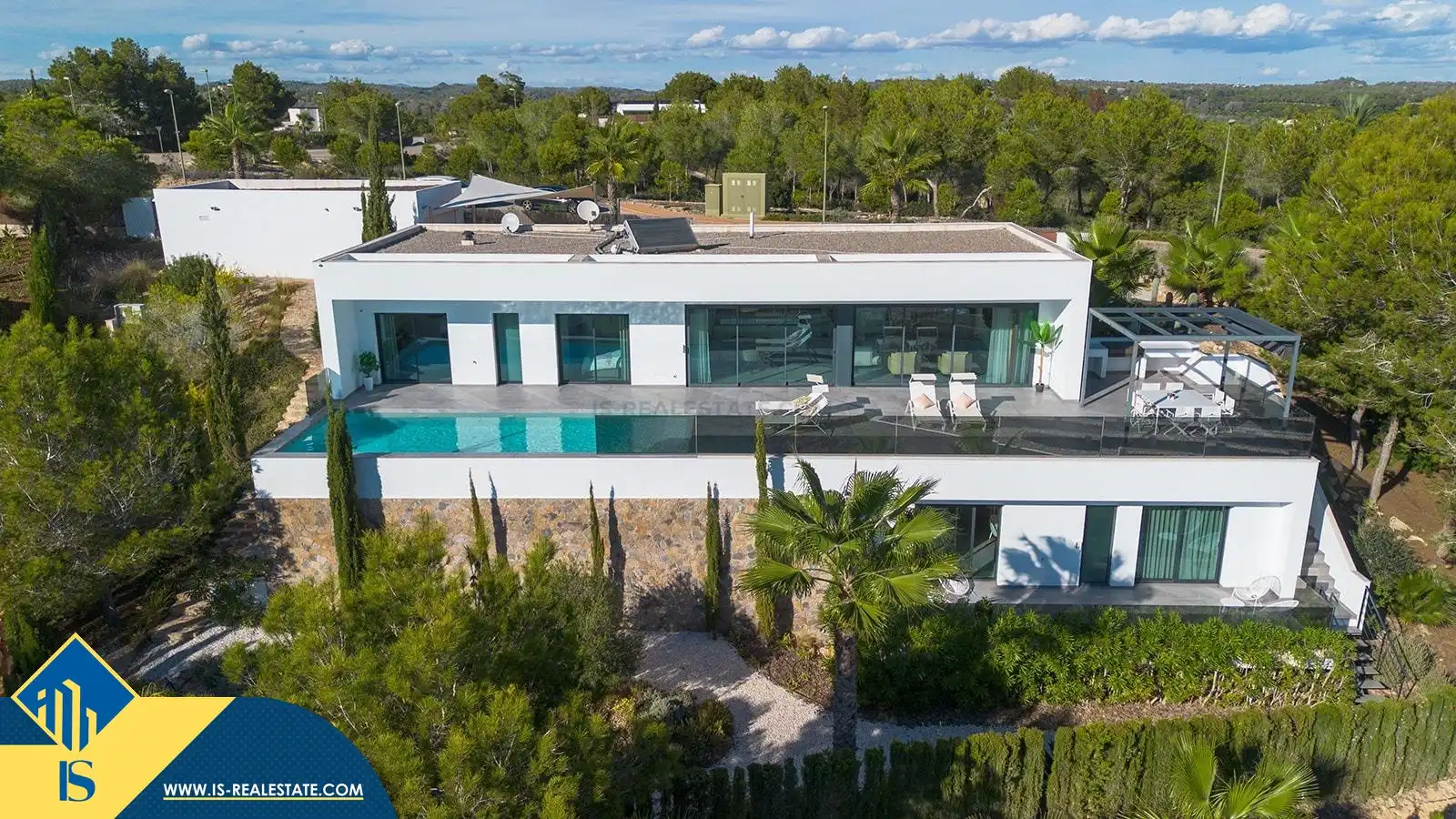 Villa mit Garten zum Verkauf in Orihuela Costa