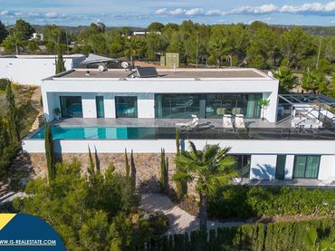Xalet amb jardí en venda a Orihuela Costa