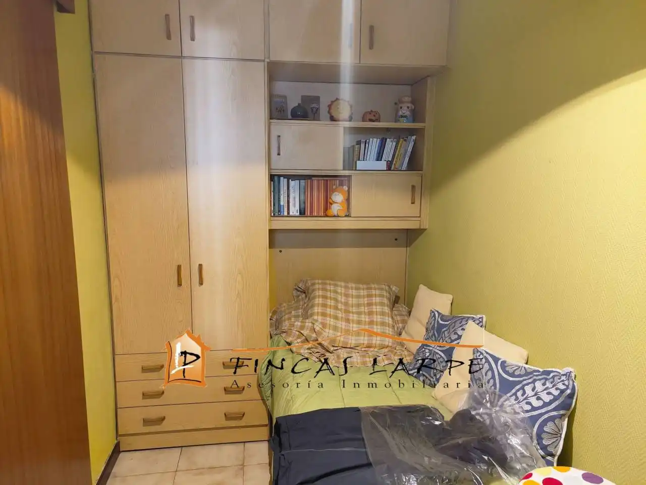 Habitación de Casa o chalet en venta en Martorell con Calefacción, Jardín privado y Terraza