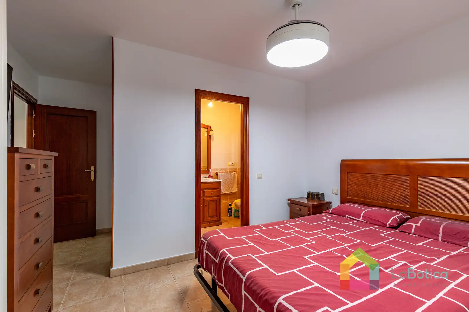 Schlafzimmer von Haus oder Chalet zum Verkauf in Burguillos de Toledo mit Klimaanlage, Heizung und Terrasse