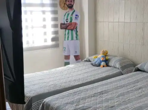Dormitori de Casa o xalet en venda en Algeciras amb Aire condicionat, Terrassa i Balcó