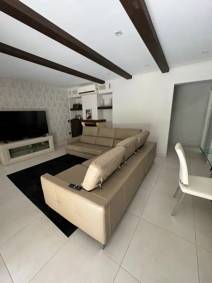 Sala d'estar de Finca rústica en venda en San Bartolomé de Tirajana amb Aire condicionat, Jardí privat i Terrassa
