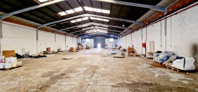 Nave industrial en Venta en Estadio Castalia