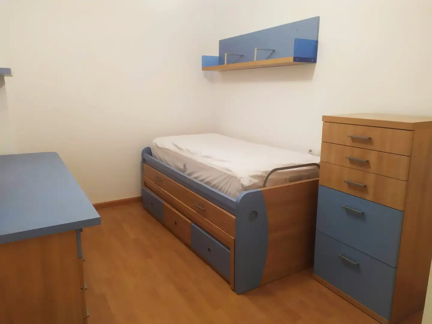 Flat for rent in Avenida José López Fernández, Casines
