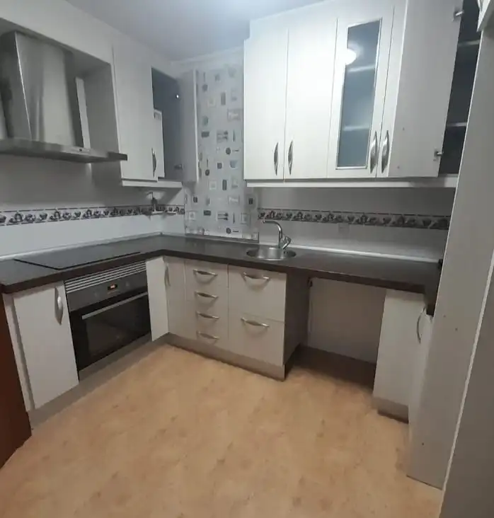 Cuina de Pis en venda en Puertollano amb Aire condicionat, Calefacció i Balcó