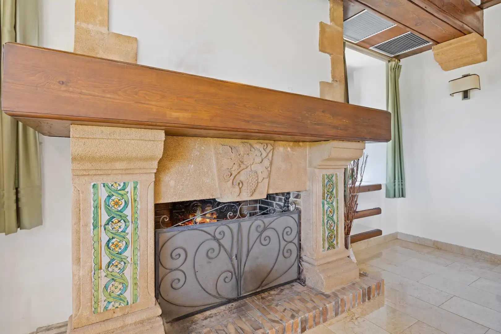 Houses for sale in Jávea / Xàbia  with Air Conditioner, Terrace and Storage room