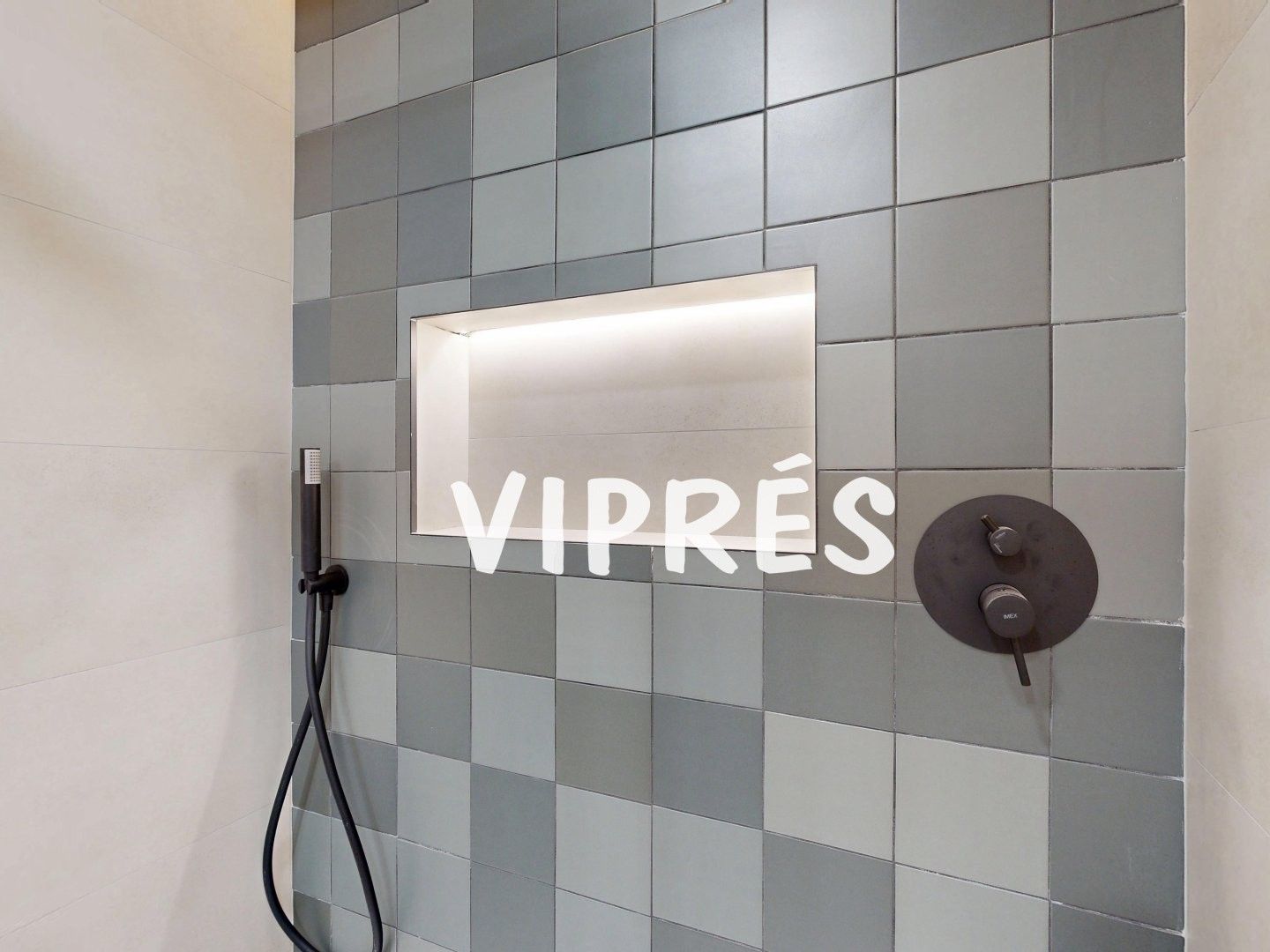 Bathroom of Flat for sale in Cáceres Capital