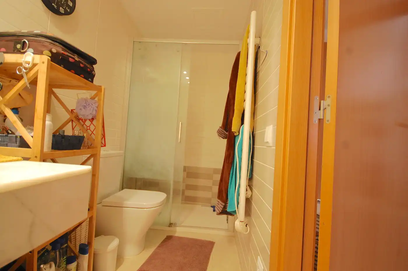 Baño de Apartamento en venta en L'Escala con Aire acondicionado, Calefacción y Terraza