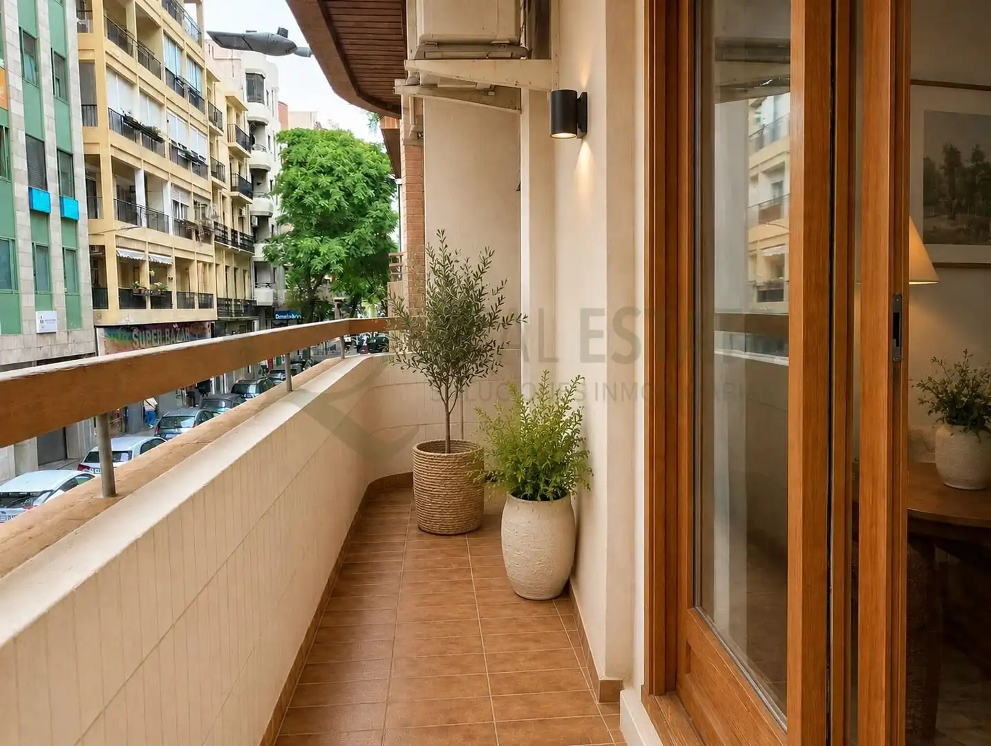 Terraza de Piso en venta en Alicante / Alacant con Aire acondicionado y Balcón
