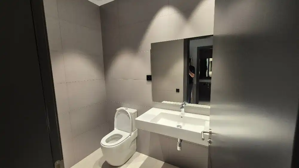 Badezimmer von Gebäude zur Miete in Mataró mit Alarm
