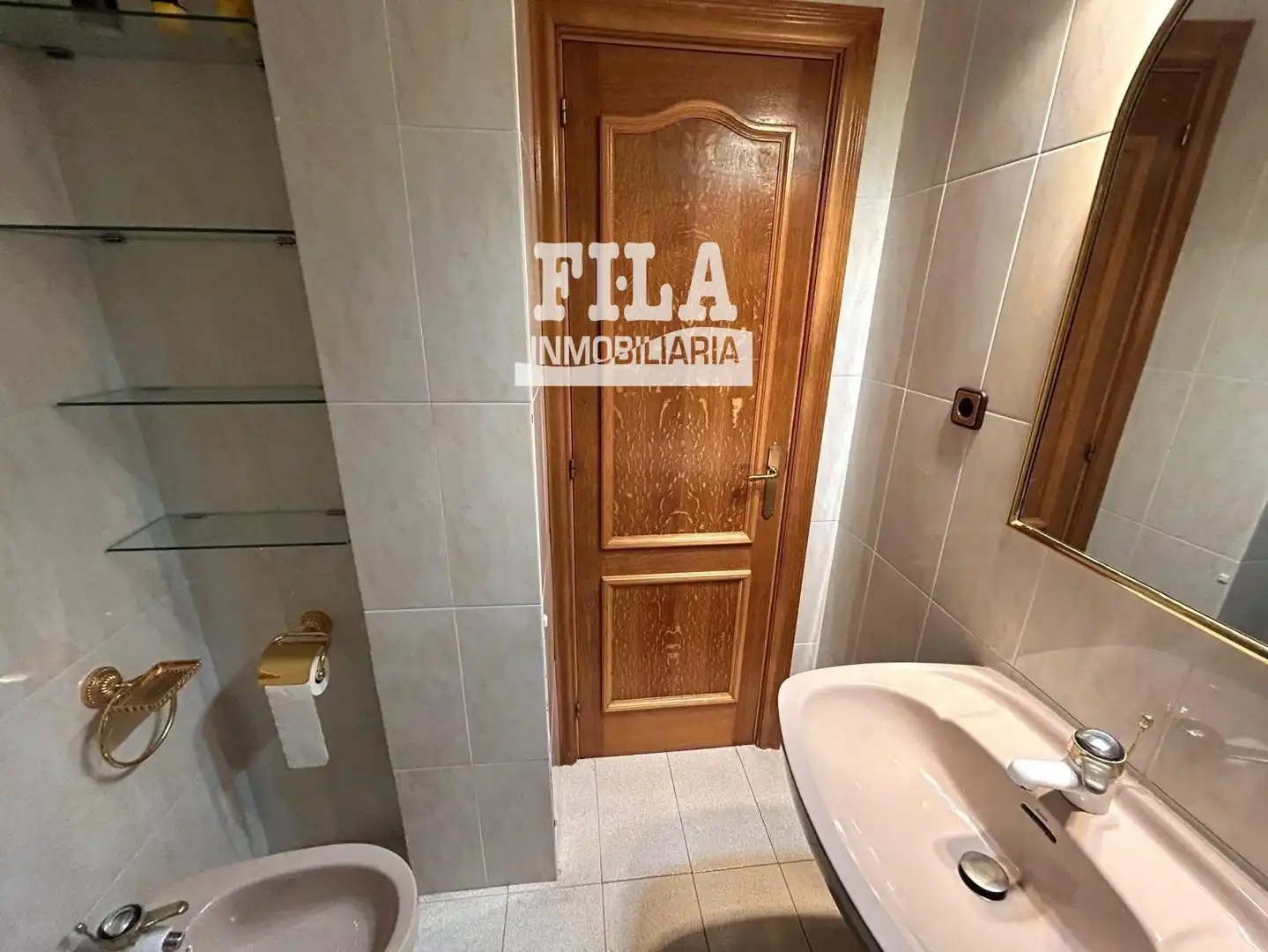 Bany de Pis en venda en Calafell amb Jardí privat, Terrassa i Piscina