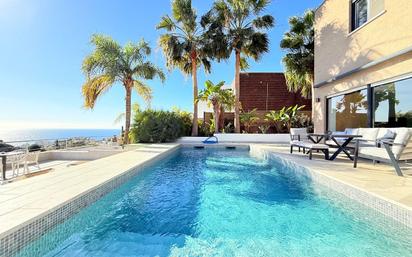 Piscina de Casa o xalet en venda en Torrox amb Aire condicionat, Jardí privat i Traster