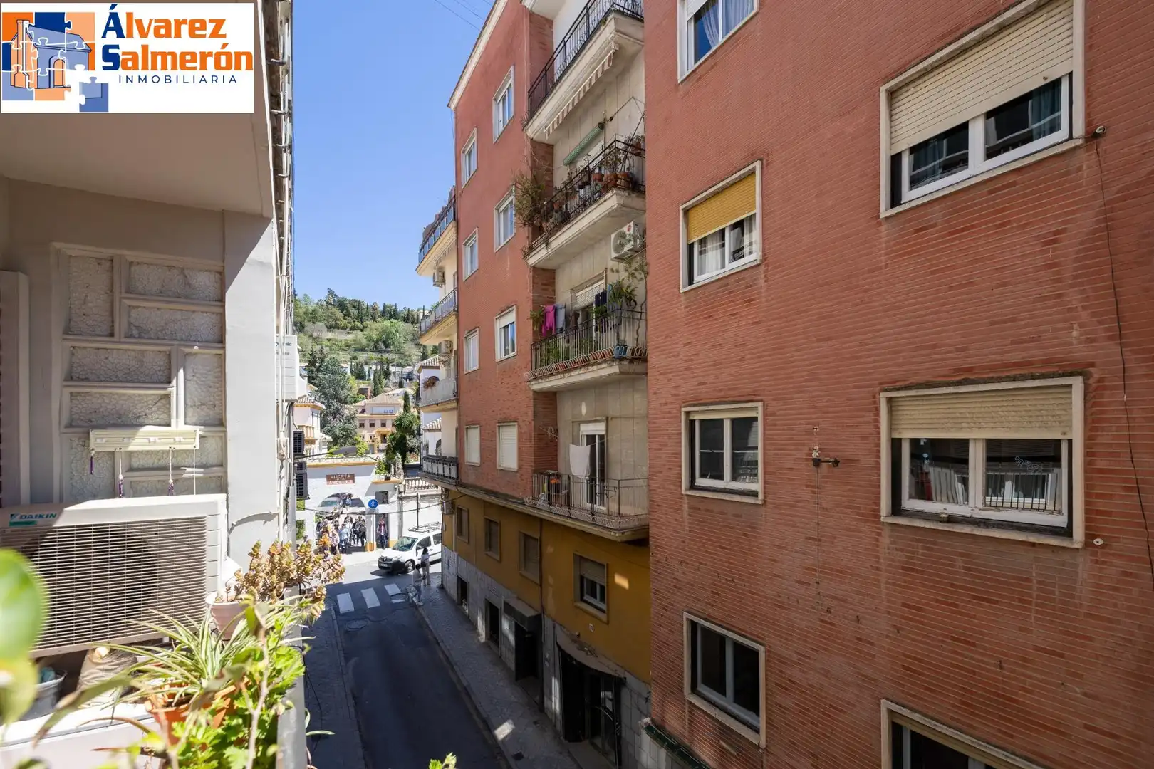 Exterior view of Flat for sale in Granada  with Balcony