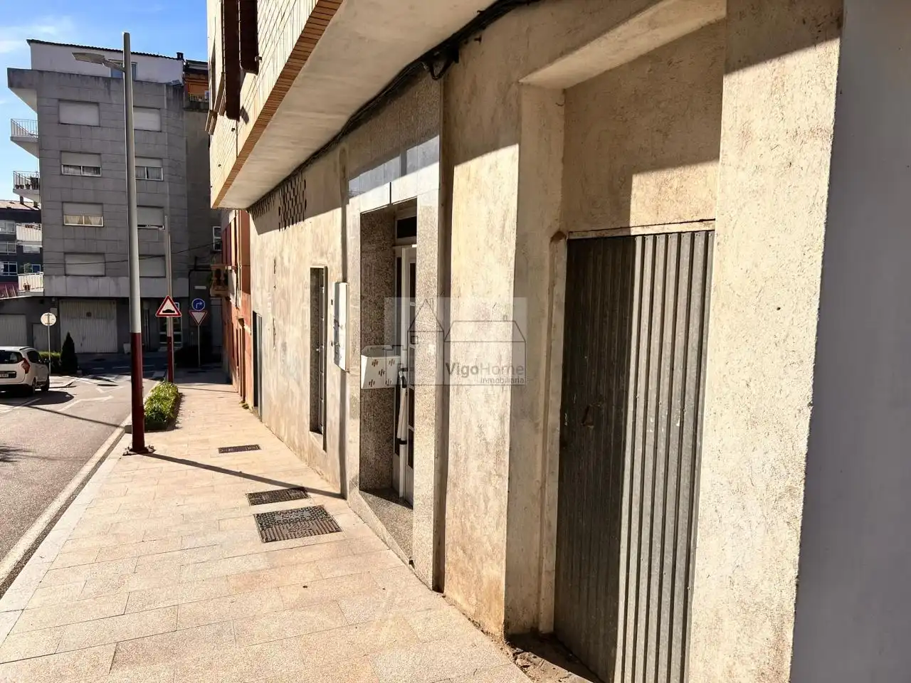Vista exterior de Planta baja en venta en Vigo  con Calefacción