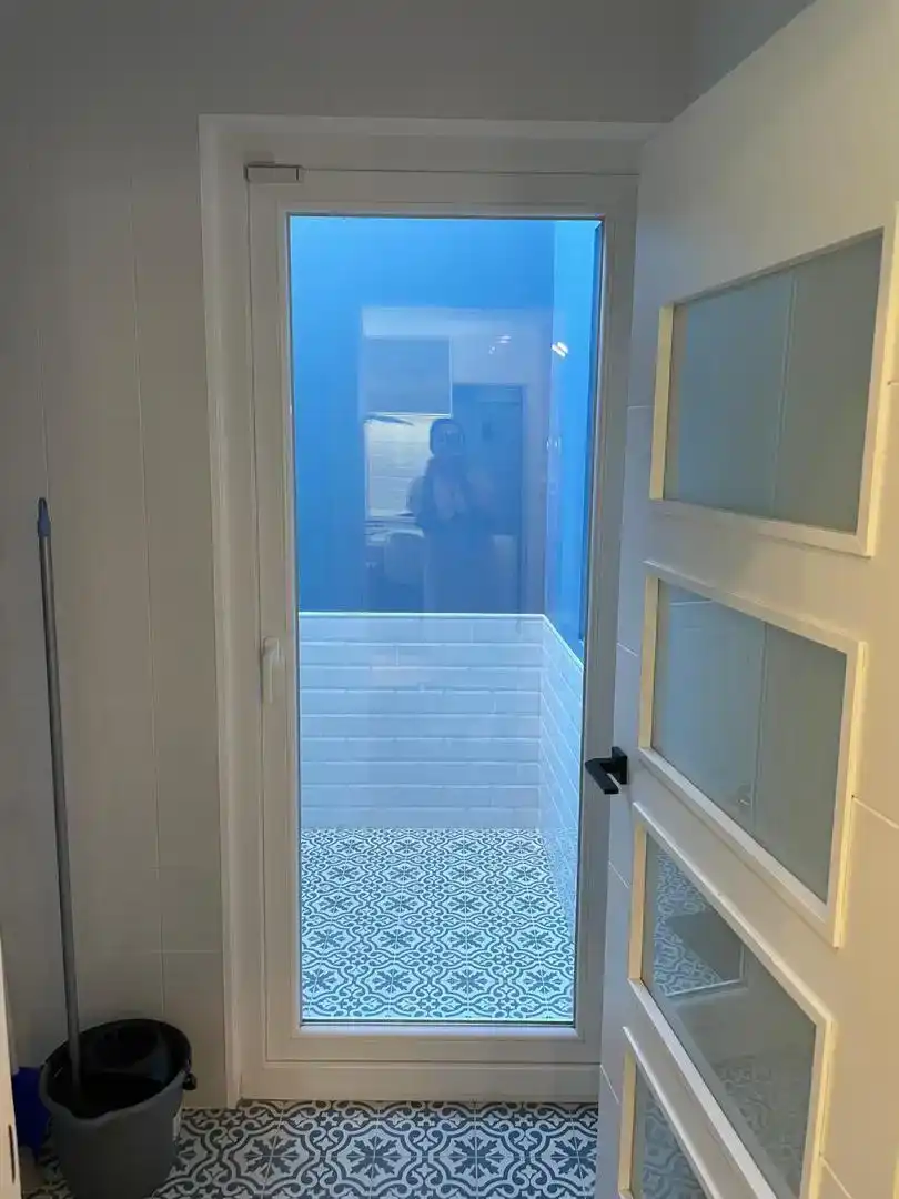Badezimmer von Wohnung zur Miete in Mugardos mit Parkett, Abstellraum und Möbliert