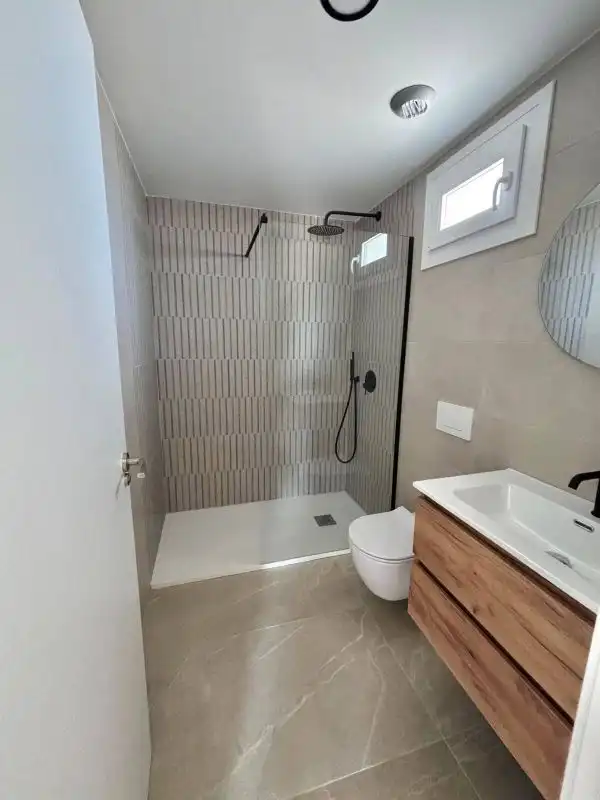 Detached house with pool for sale in Carrer del mati, imagen 6