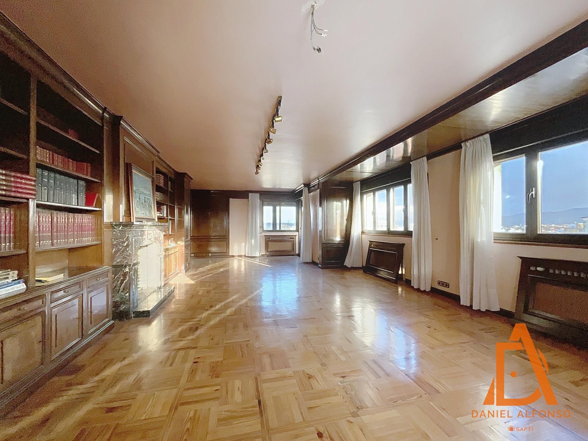Living room of Flat for sale in Gijón 