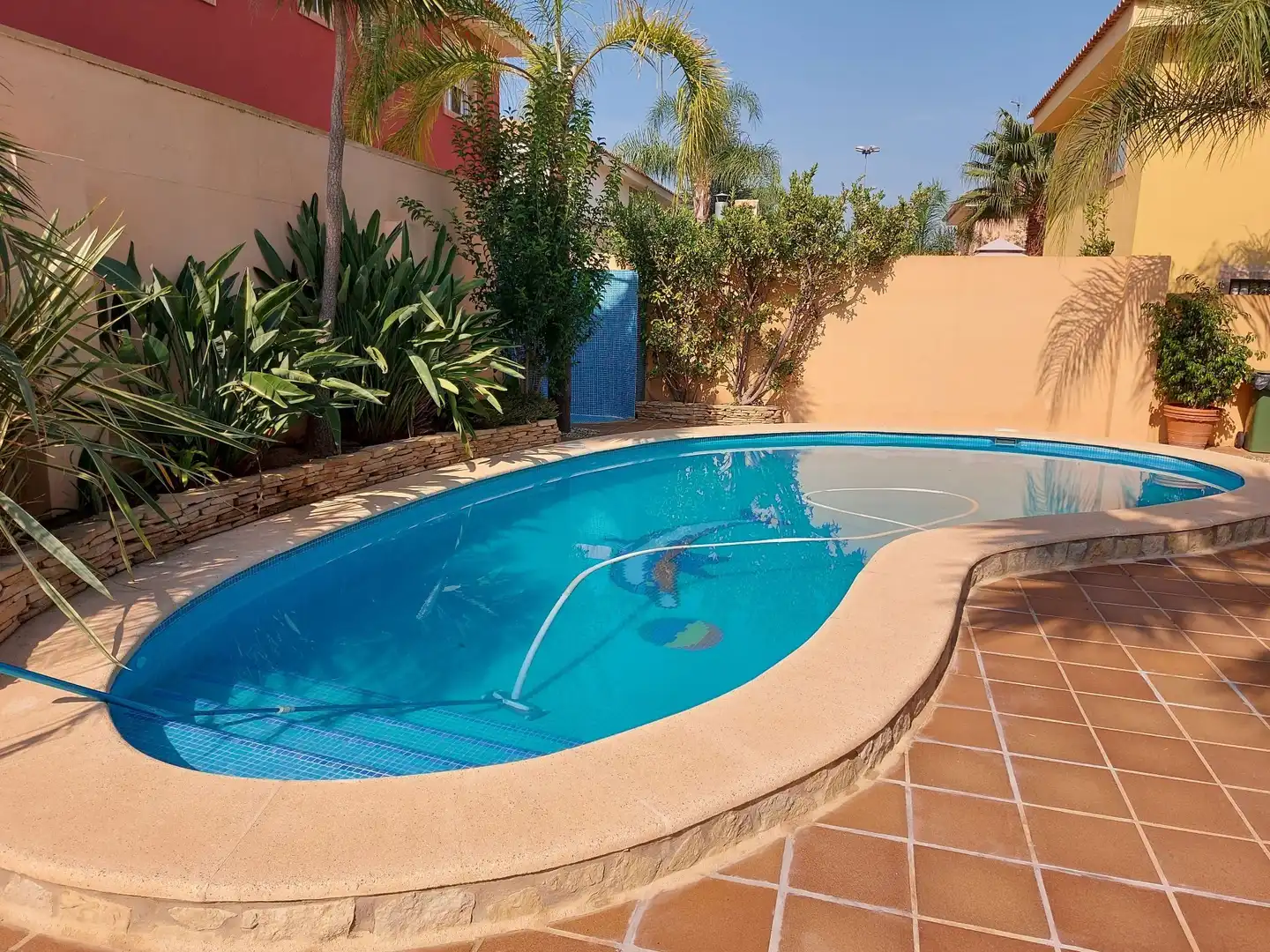 Swimming pool of Houses for sale in La Pobla de Vallbona  with Air Conditioner, Heating and Private garden