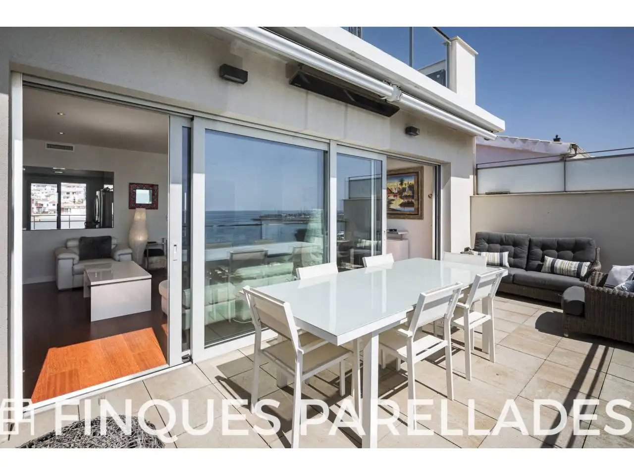 Terrace of Attic for sale in Sitges  with Air Conditioner, Heating and Parquet flooring