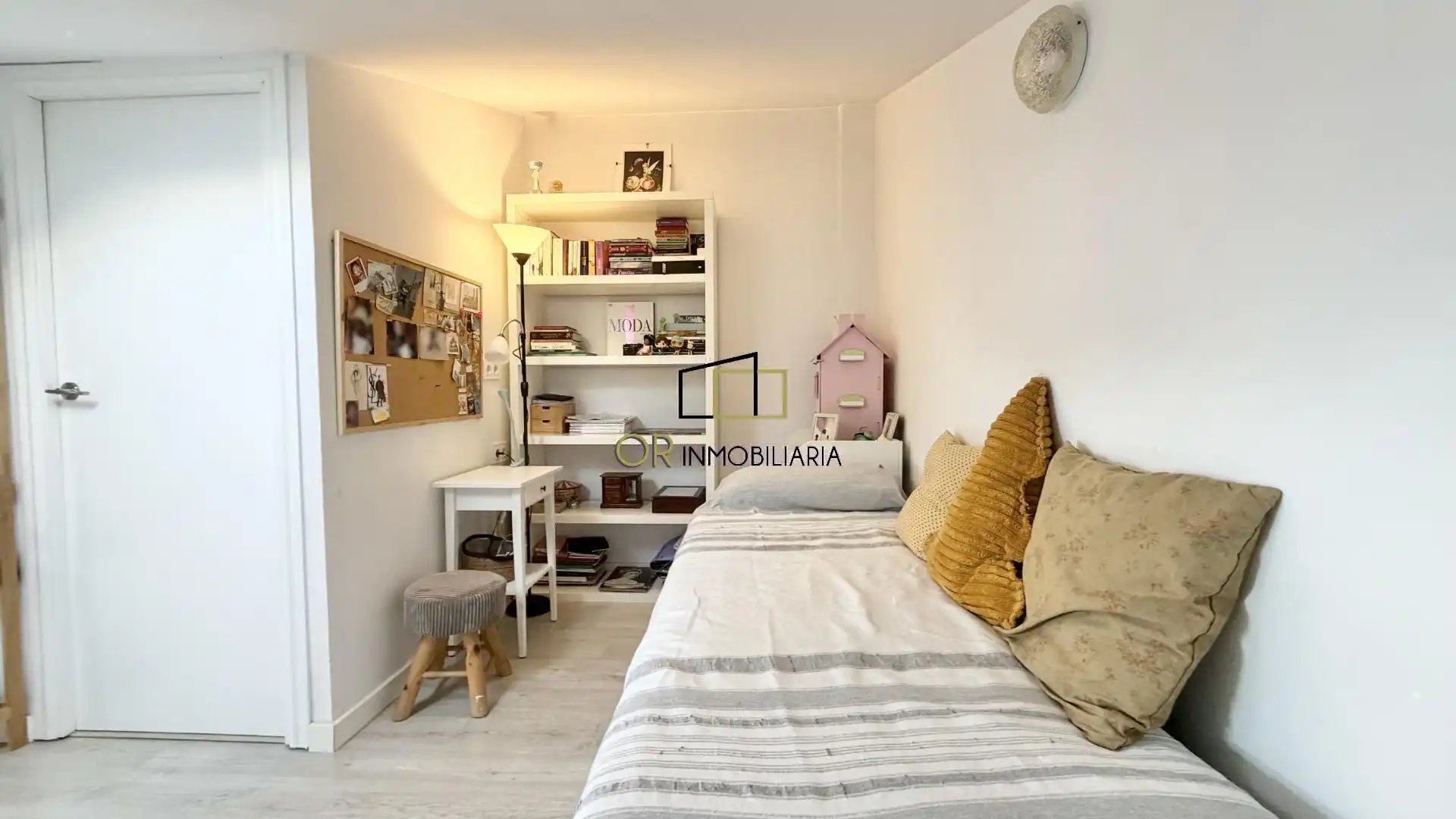 Habitación de Piso en venta en Vilanova i la Geltrú con Calefacción, Parquet y Terraza