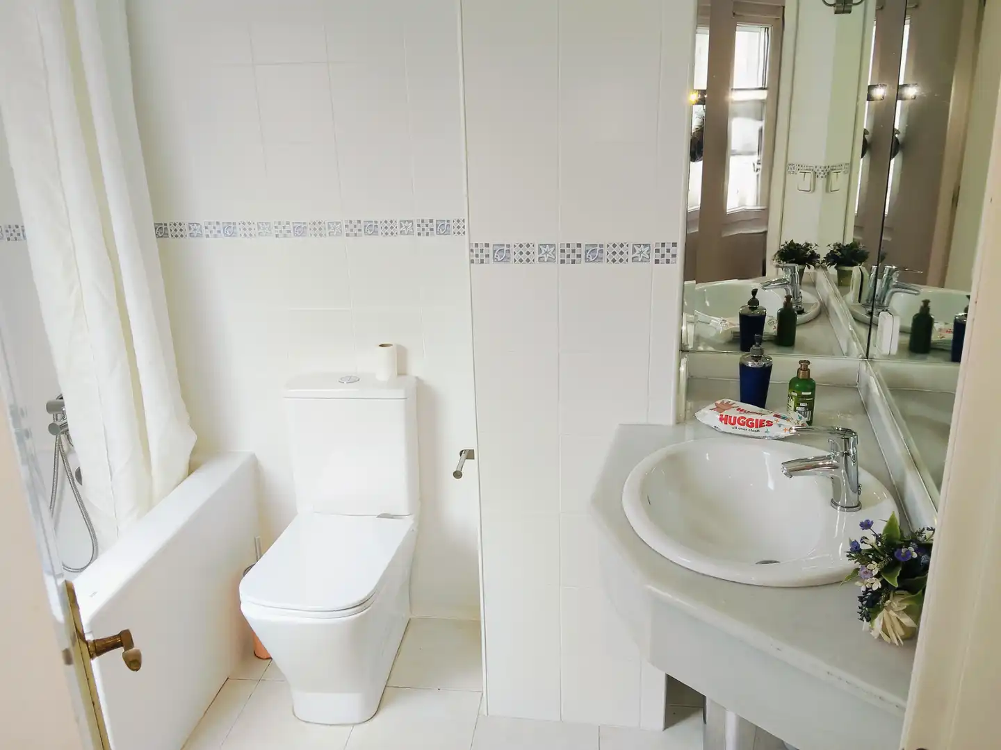 Baño de Dúplex en venta en Santander con Calefacción, Parquet y Amueblado