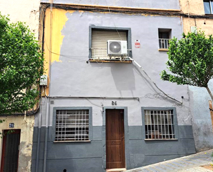 Vista exterior de Finca rústica en venda en Badalona amb Terrassa