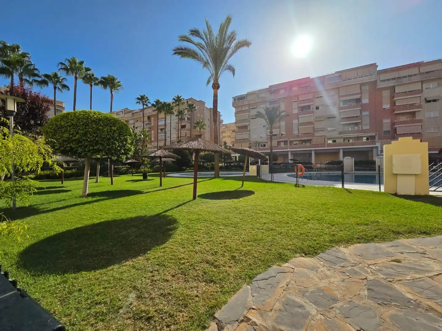 Wohnung zur Miete in Calle Poeta Aurora de Albornoz, El Cónsul - Ciudad Universitaria - El Romeral