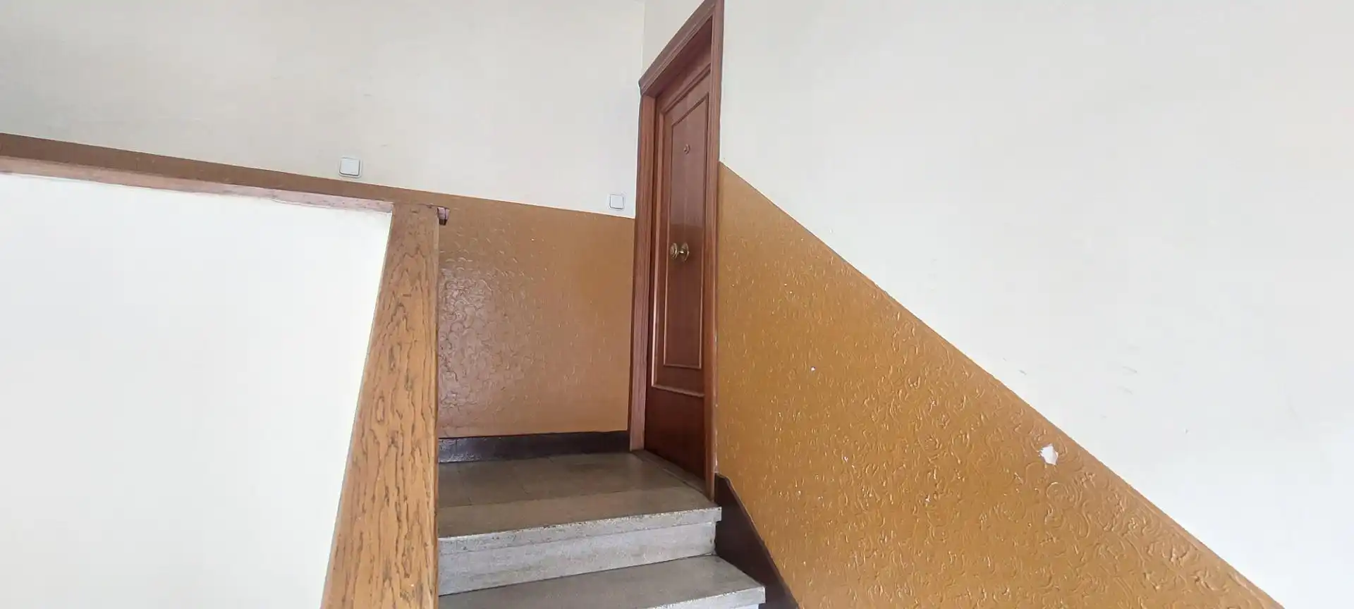 Piso en venta en Torrelavega  con Calefacción