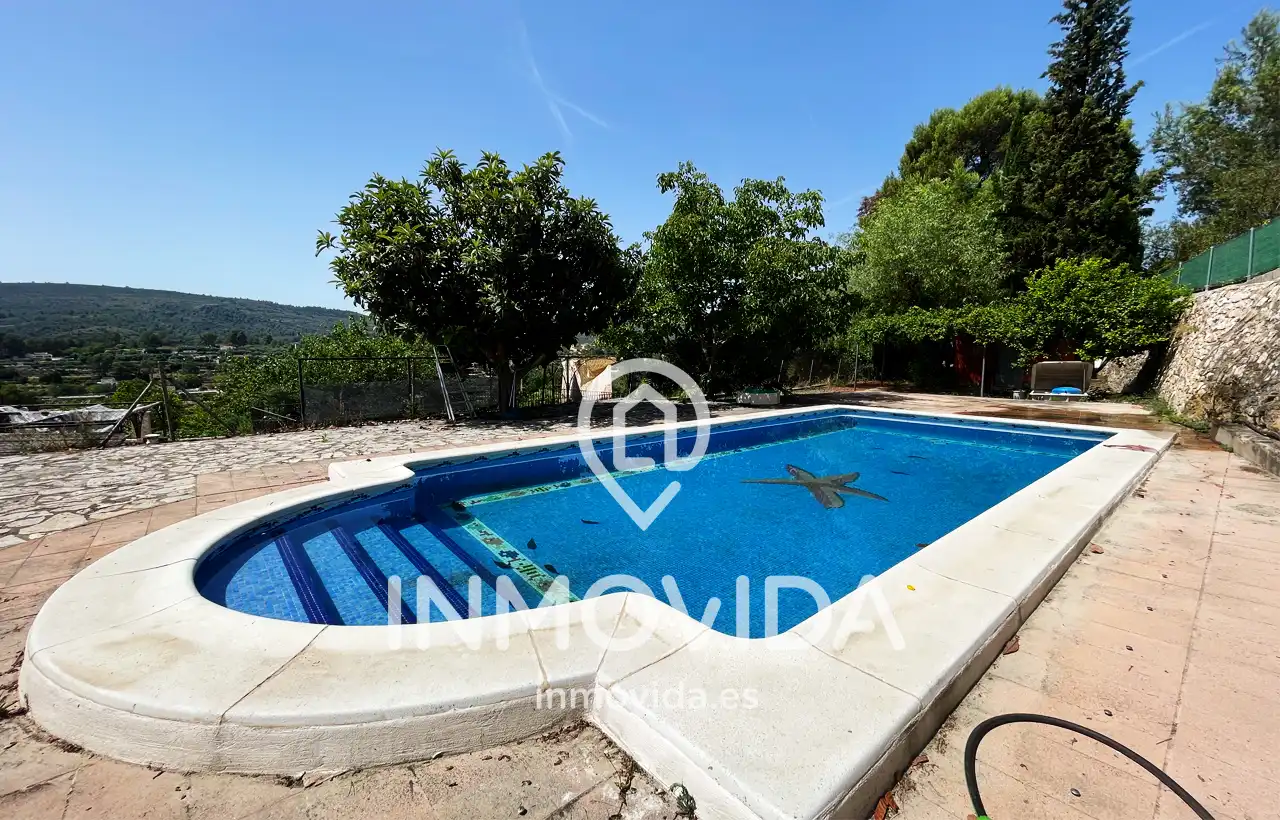 Piscina de Casa o xalet en venda en Xàtiva amb Aire condicionat, Jardí privat i Terrassa
