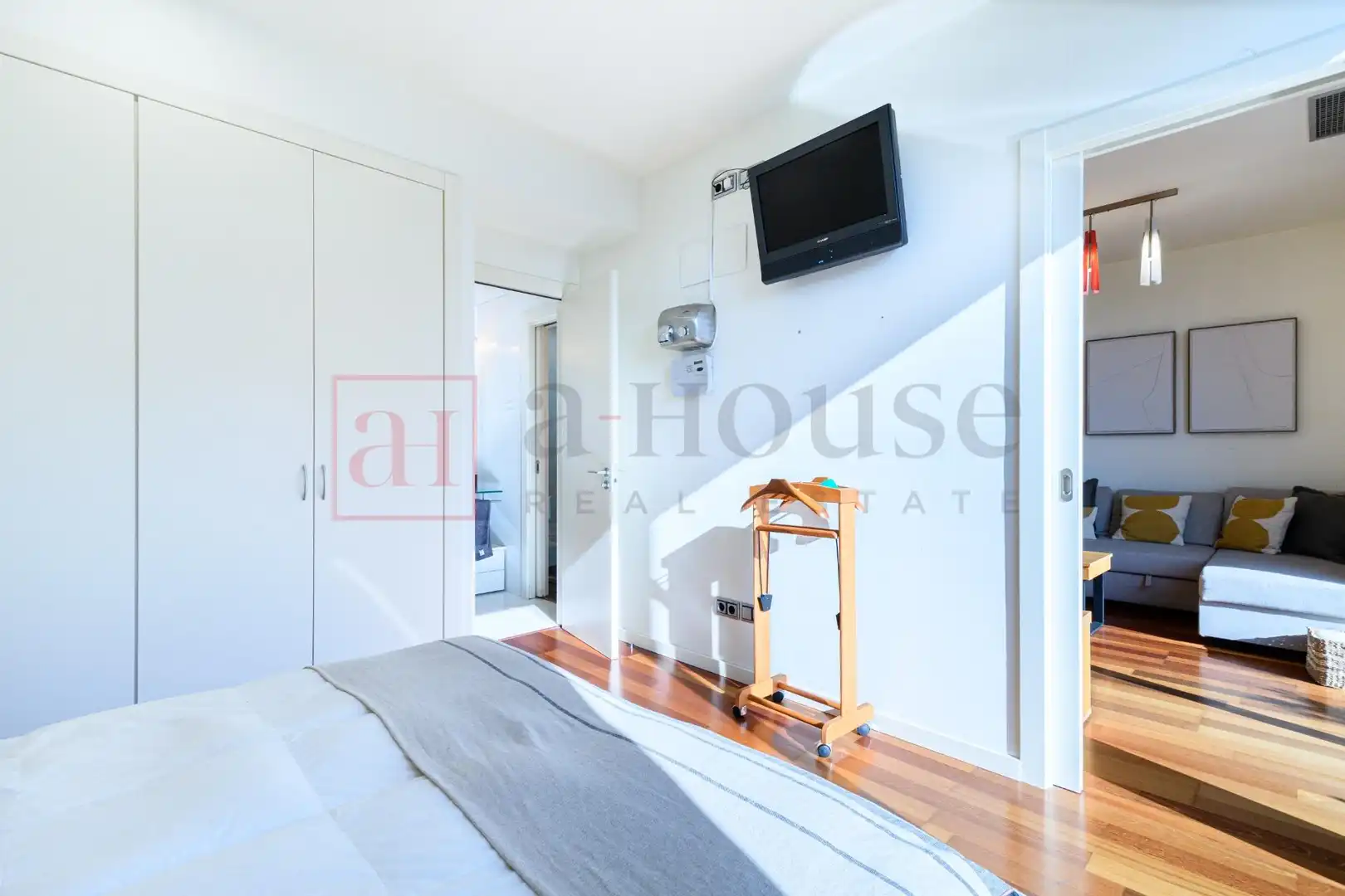 Habitación de Ático en venta en Barcelona con Aire acondicionado, Calefacción y Parquet