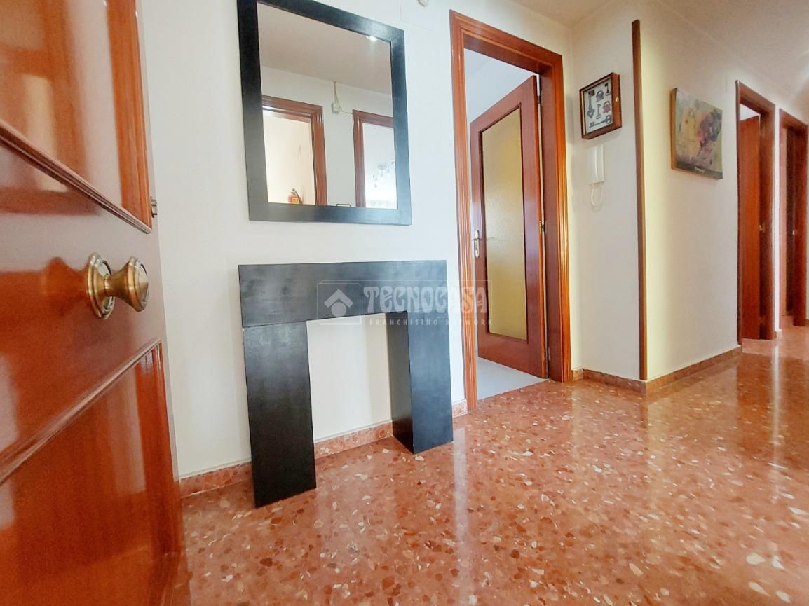 Piso en venta en  Zaragoza Capital con Calefacción y Trastero