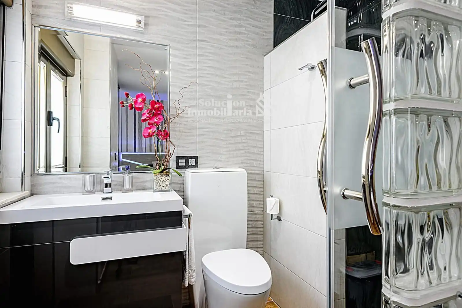 Baño de Piso en venta en Salamanca con Aire acondicionado, Calefacción y Amueblado