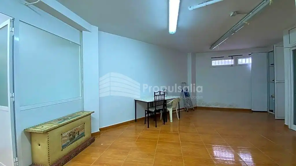 Casa adosada en venda a Depósito, La Puebla de Alfindén