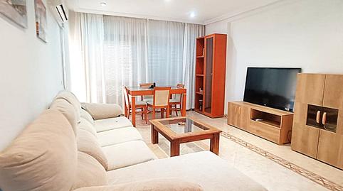 Foto 2 de Piso de alquiler en Avenida del Corregidor, 2, Vista Alegre - Parque Cruz Conde, Córdoba