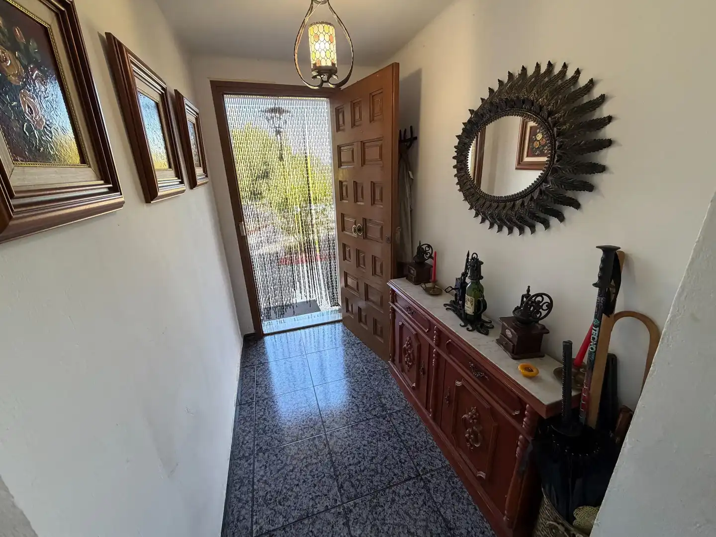 House with pool for sale in Els Hostalets de Pierola