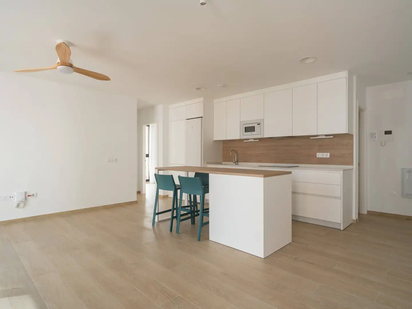 Cocina de Piso de alquiler en Las Palmas de Gran Canaria con Trastero