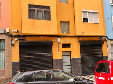 Local commercial à vendre à Calle Lepanto 46