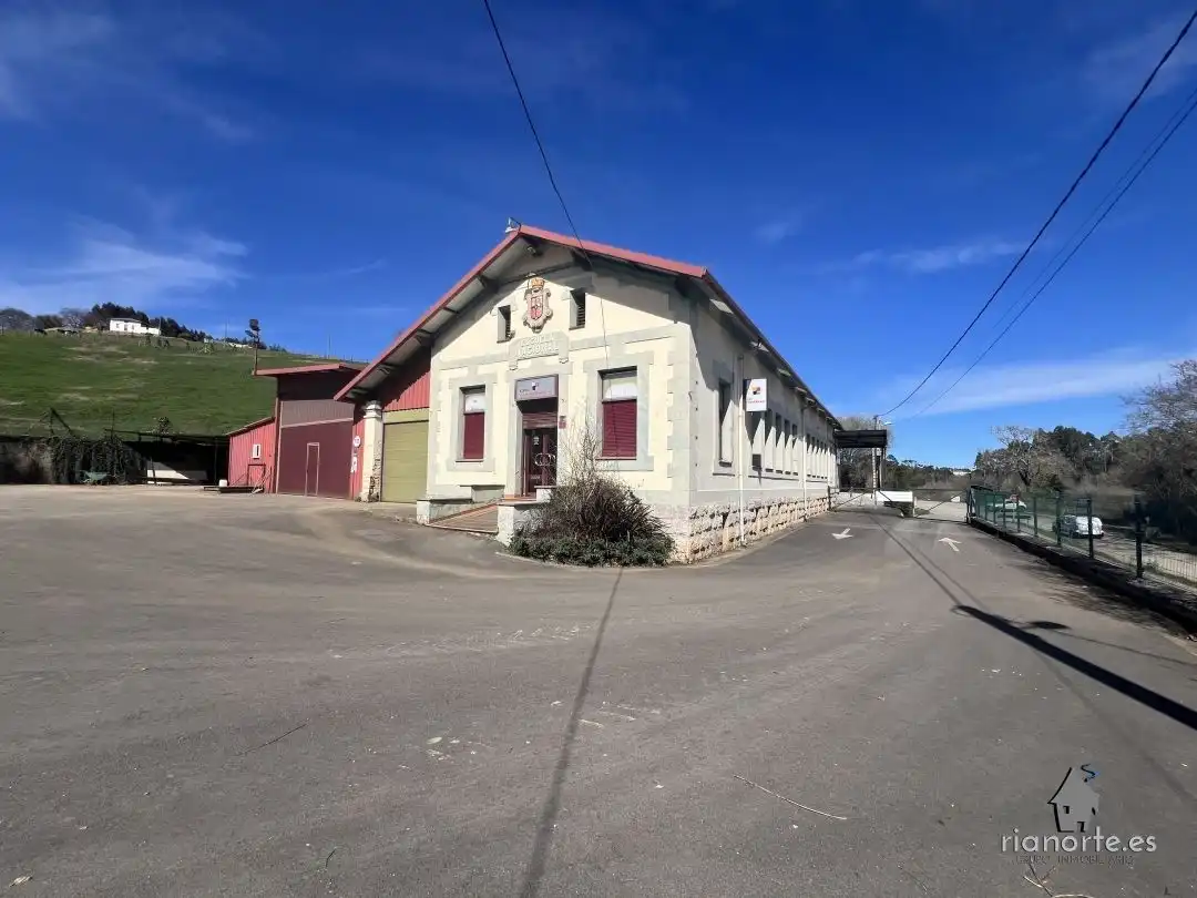 Exterior view of Industrial buildings for sale in Ribadesella