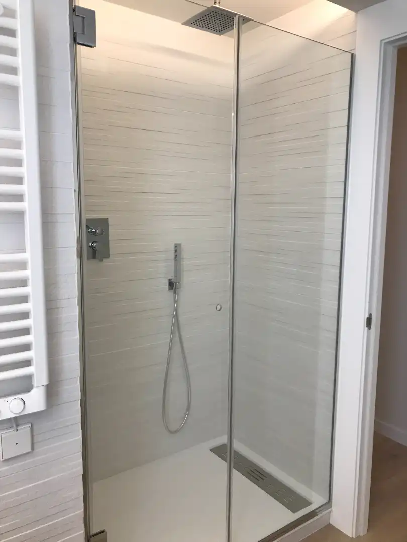 Bany de Pis de lloguer en Girona amb Aire condicionat, Calefacció i Parquet