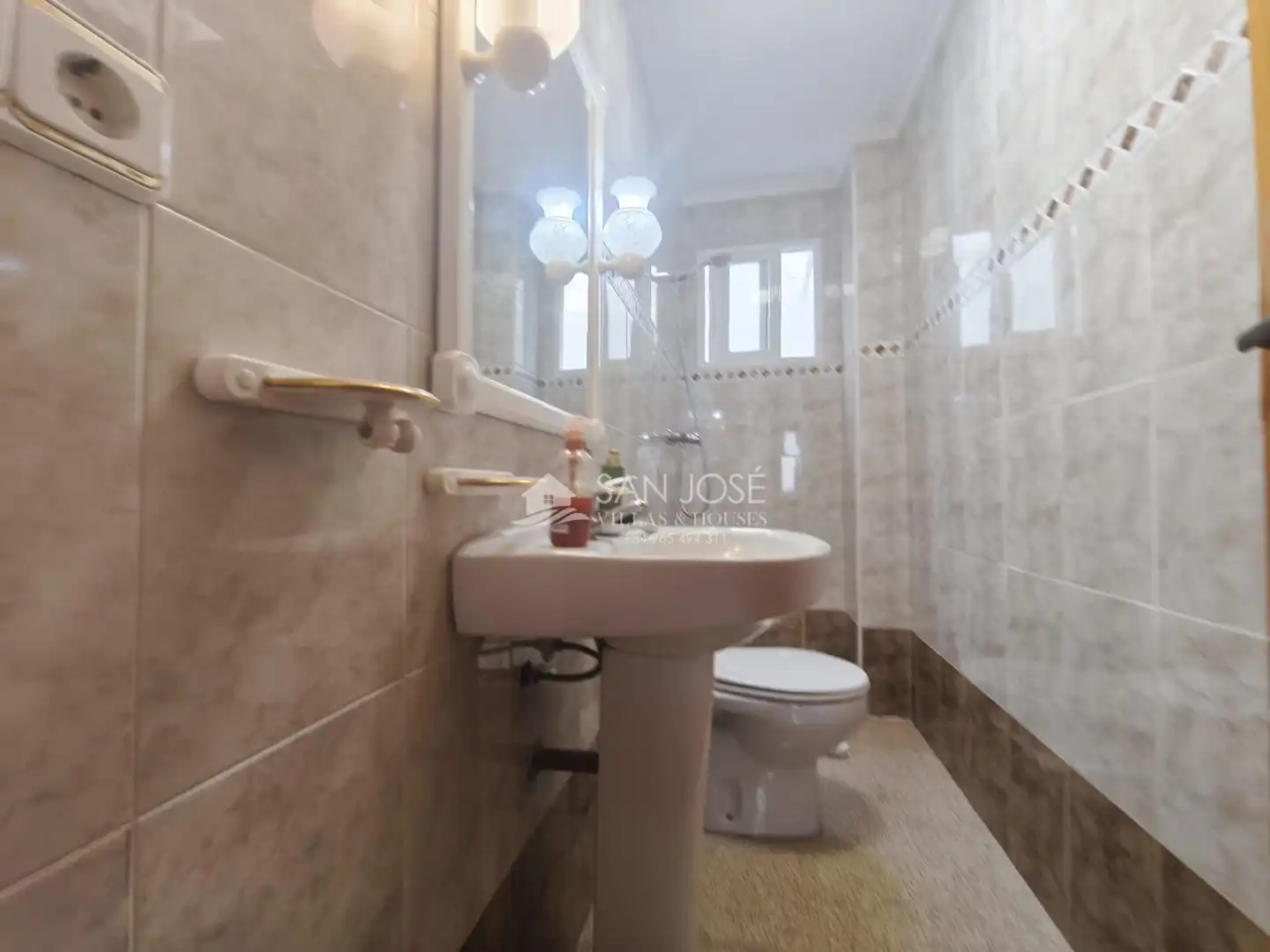Baño de Casa o chalet en venta en Aspe con Terraza, Trastero y Amueblado