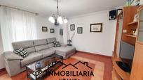 Sala d'estar de Pis en venda en Castro-Urdiales amb Calefacció, Terrassa i Traster