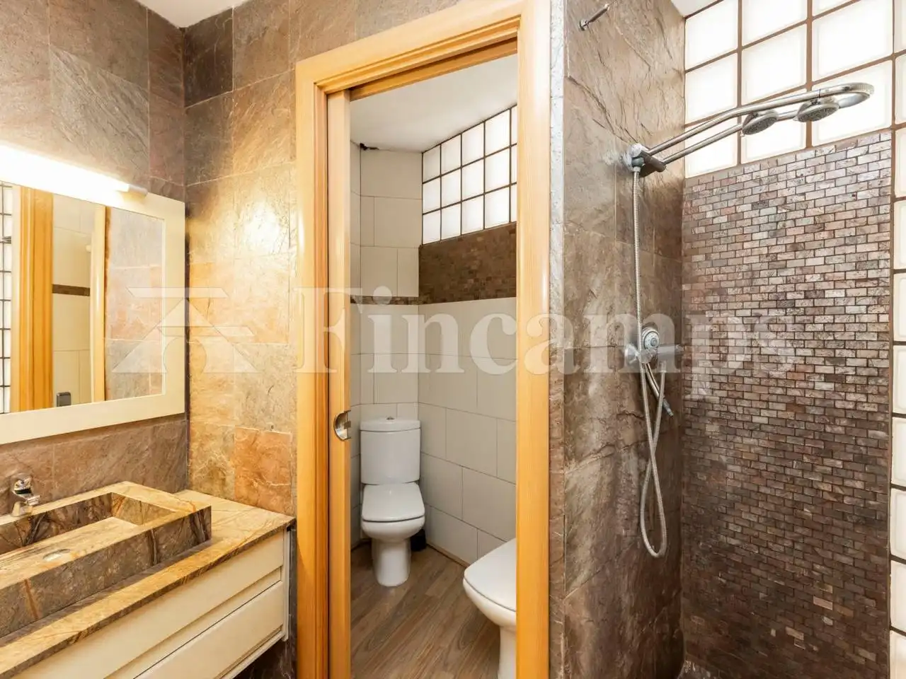 Baño de Casa o chalet en venta en Sabadell con Aire acondicionado, Calefacción y Parquet