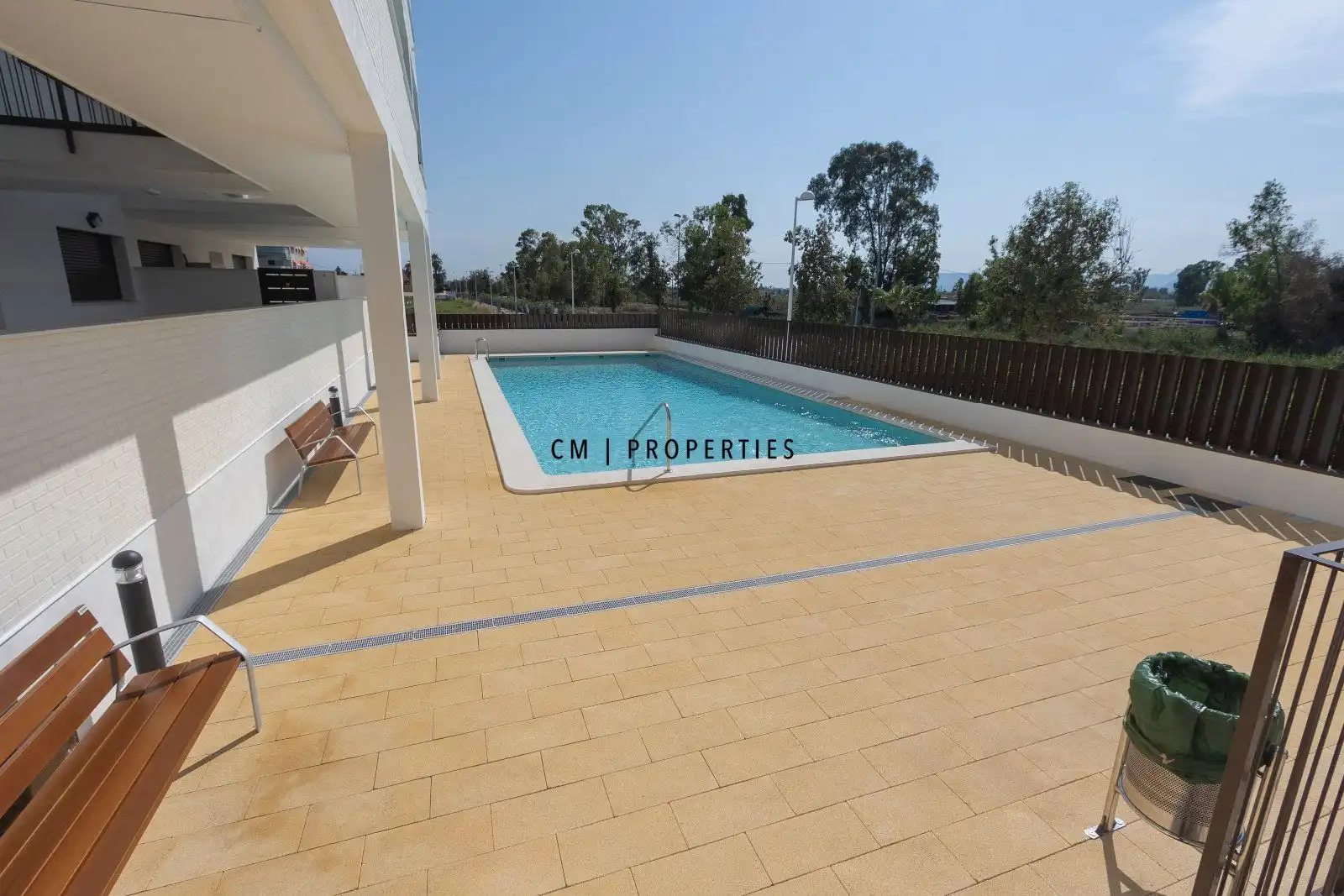 Piscina de Ático de alquiler en Sagunto / Sagunt con Aire acondicionado, Calefacción y Parquet