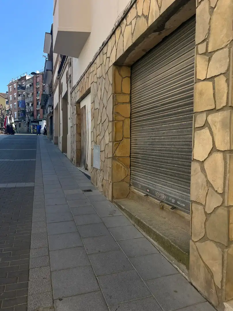 Local de lloguer a Gelida