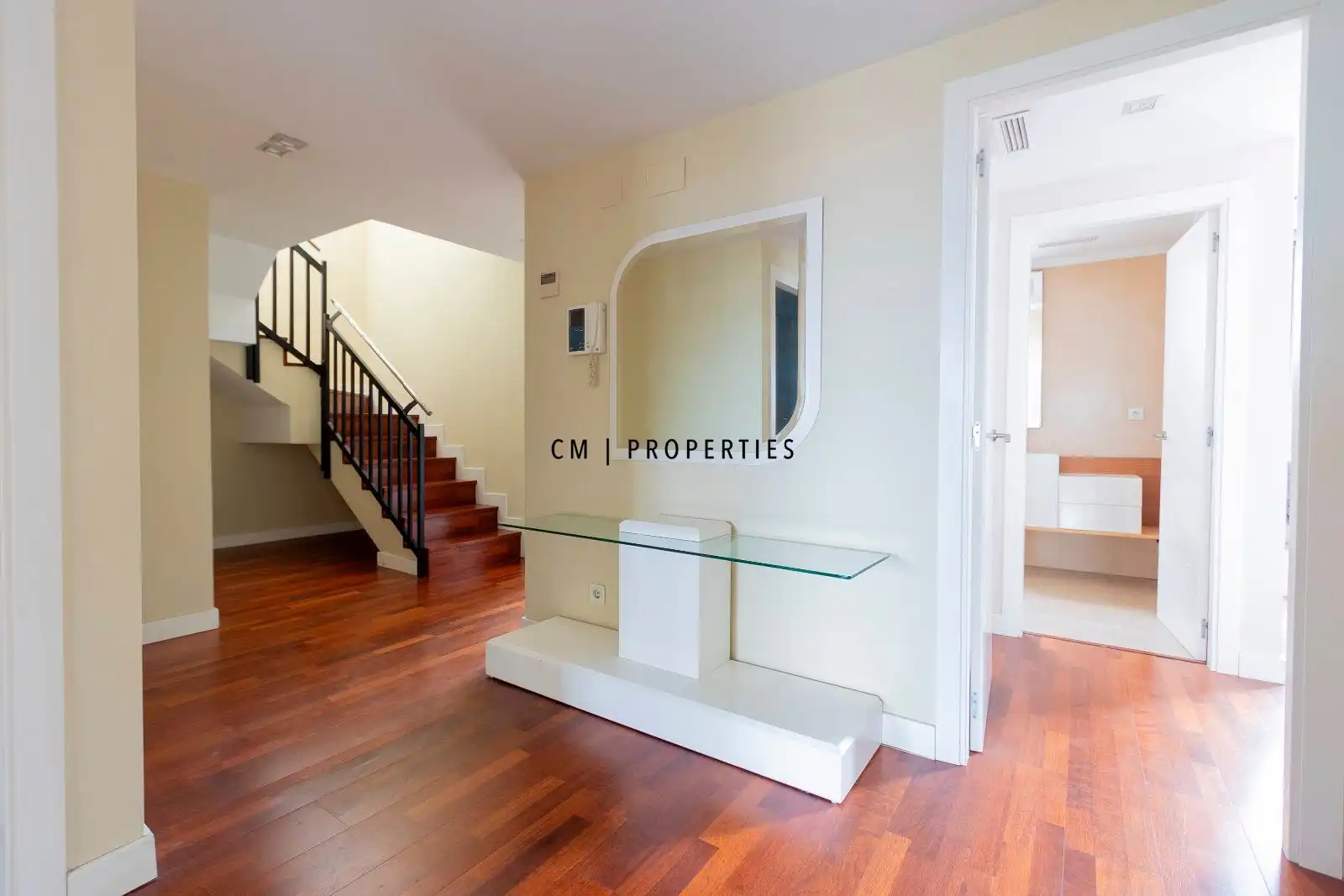 Duplexes for sale in Valencia  with Air Conditioner, Heating and Parquet flooring