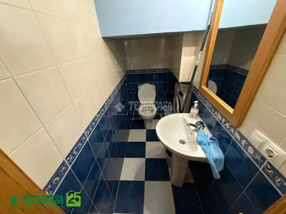 Bathroom of Flat for sale in Ciudad Real  with Air Conditioner